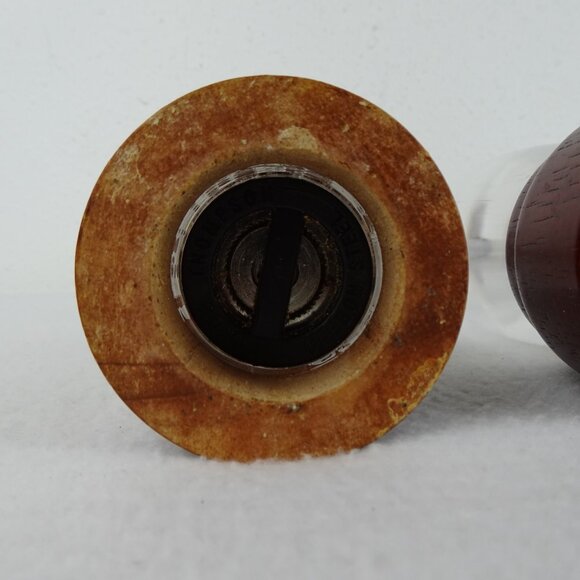 Vintage Clear Acrylic & Wood Pepper Mill And Salt Shaker Set 10" - Picture 6 of 7